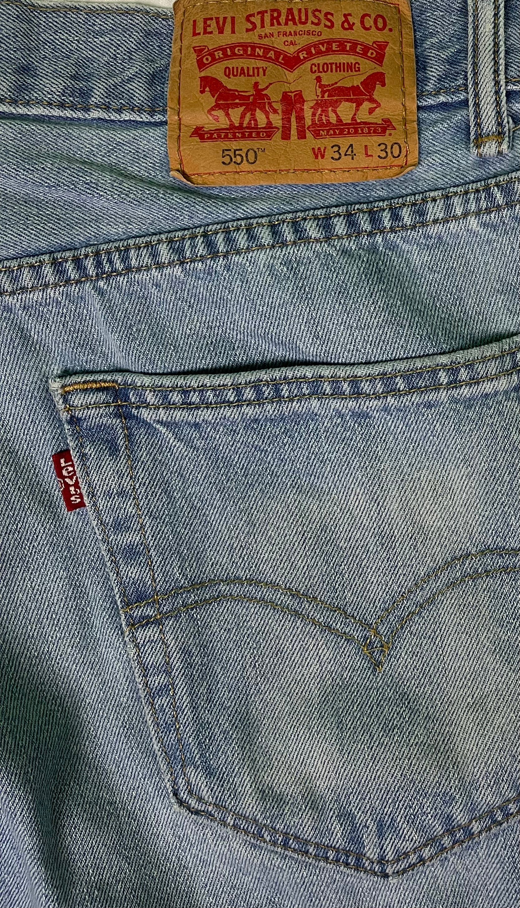 Levi's 550 Jeans