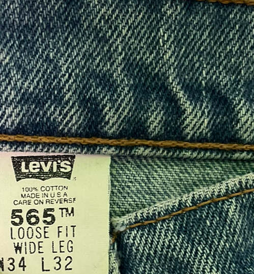 96' Levis 565 Vintage Jeans